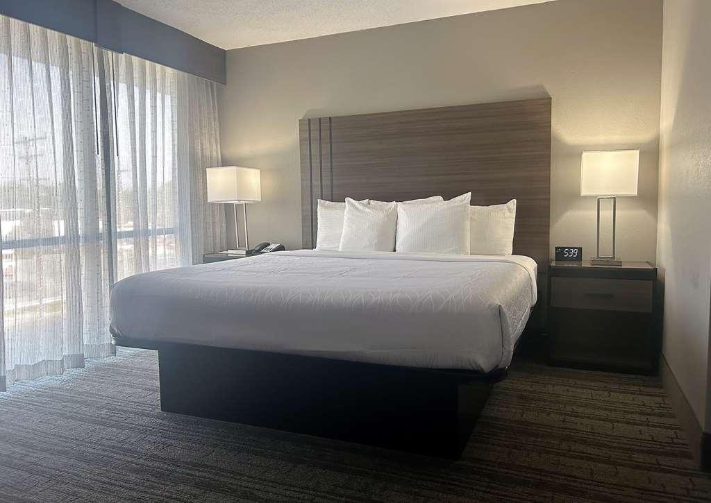 Western Hotel 3*